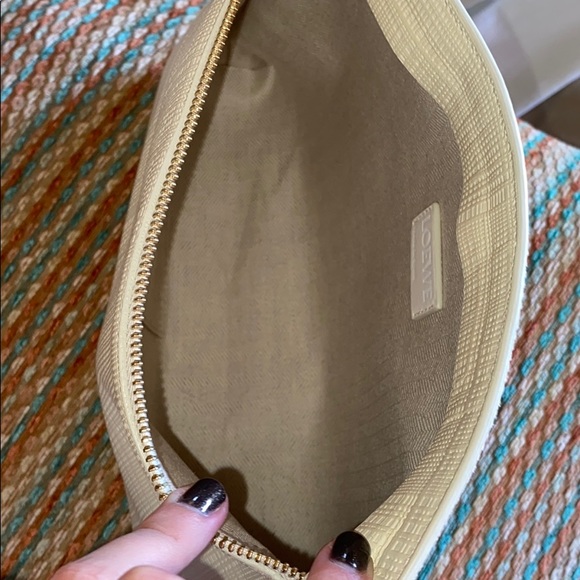 Loewe T stand pouch 100% authentic never used - Picture 5 of 8